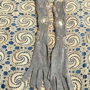 IMAN Embellished Gloves